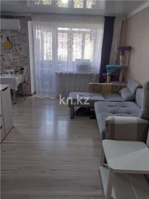 Продажа 2-комнатной квартиры, 44 м² - Продажа квартир в кирпичном доме в Караганде фото 1 из 5