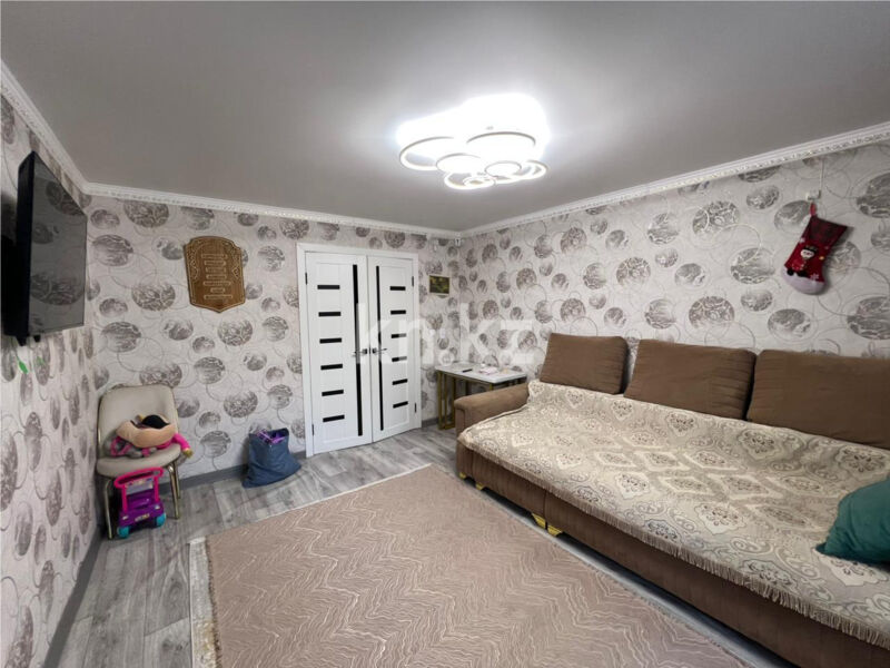 Продажа 3-комнатной квартиры, 60 м² - Продажа квартир в Михайловке Караганды - страница 4 фото 2 из 13