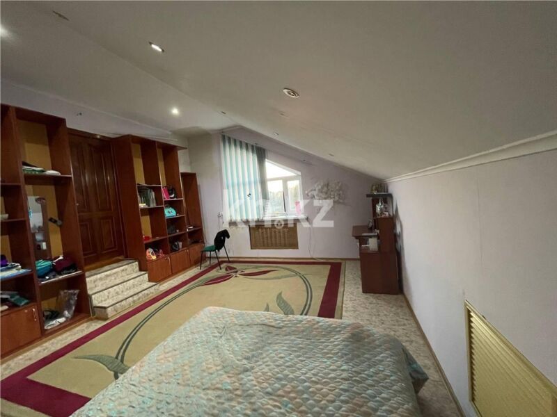 Продажа 5-комнатного дома, 212 м² - Продажа домов, коттеджей в Караганде - страница 2 фото 20 из 28