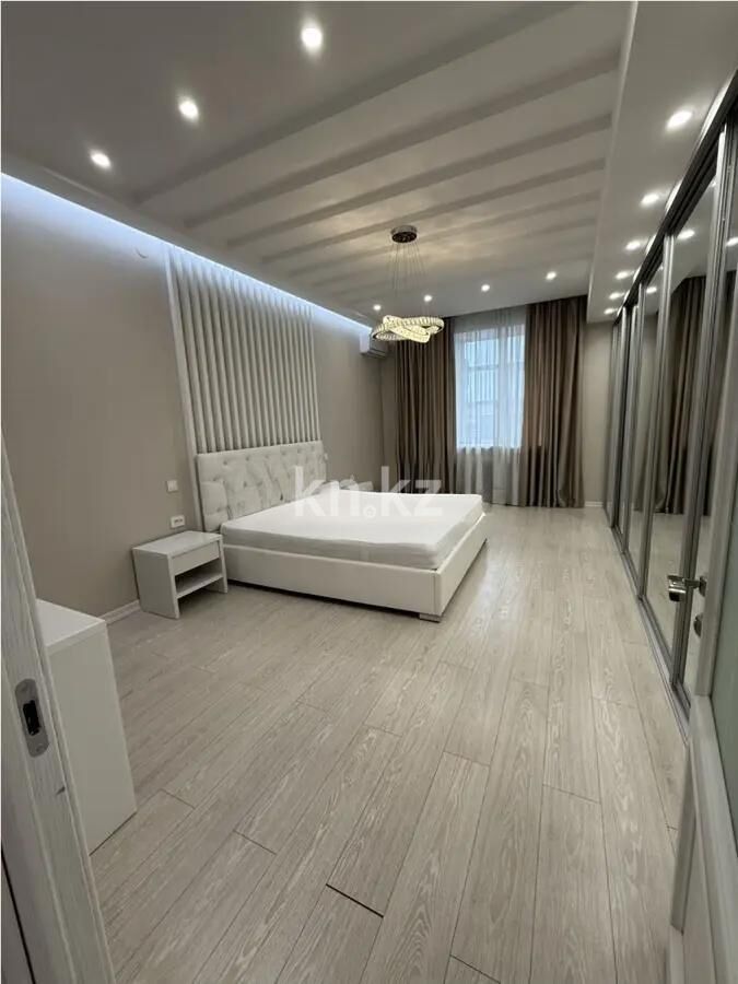 Продажа 3-комнатной квартиры, 128 м² - Продажа квартир в районе Михайловка в Караганде фото 2 из 6