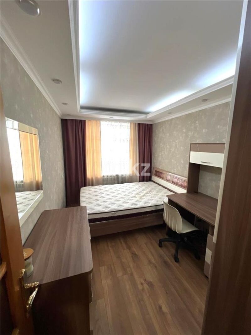 Продажа 3-комнатной квартиры, 63 м² - Продажа трехкомнатных квартир в панельном доме в Караганде - страница 8 фото 2 из 12