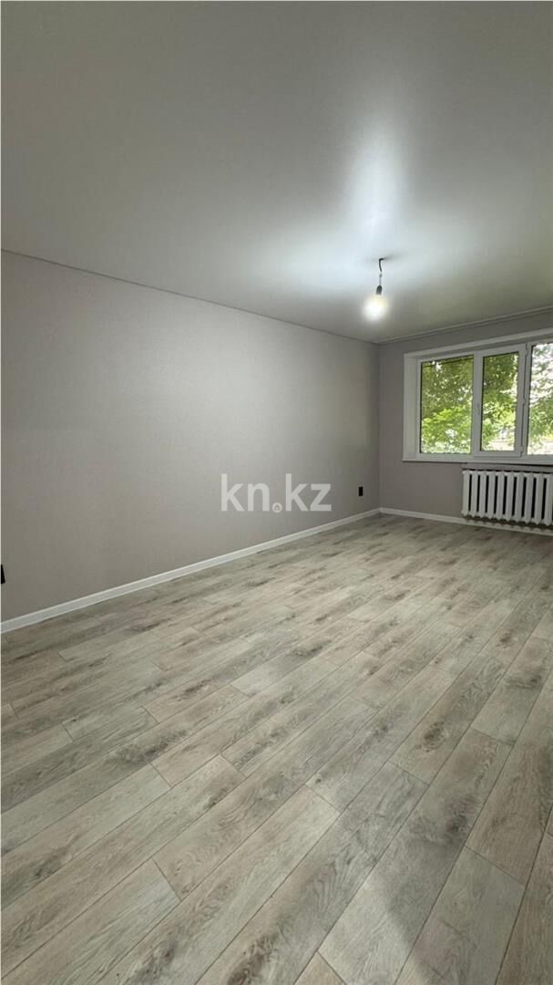 Продажа 2-комнатной квартиры, 43 м² - Продажа двухкомнатных квартир в Майкудуке Караганды - страница 10 фото 1 из 13