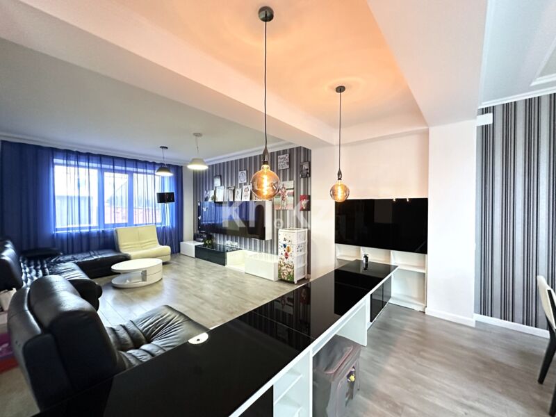 Продажа 6-комнатного дома, 312.6 м² - Продажа домов, коттеджей в Караганде - страница 3 фото 12 из 39