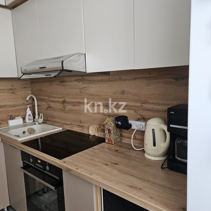 Продажа 2-комнатной квартиры, 52.6 м² - Продажа двухкомнатных квартир в панельном доме в Караганде фото 15 из 38