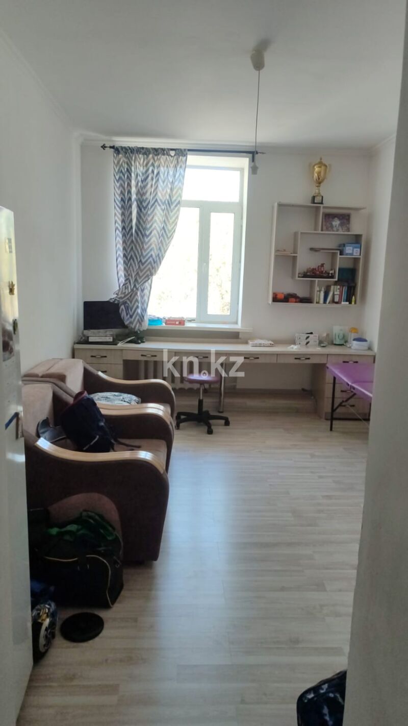 Продажа 3-комнатной квартиры, 86 м² - Продажа квартир в кирпичном доме в Казахстане - страница 8 фото 3 из 4