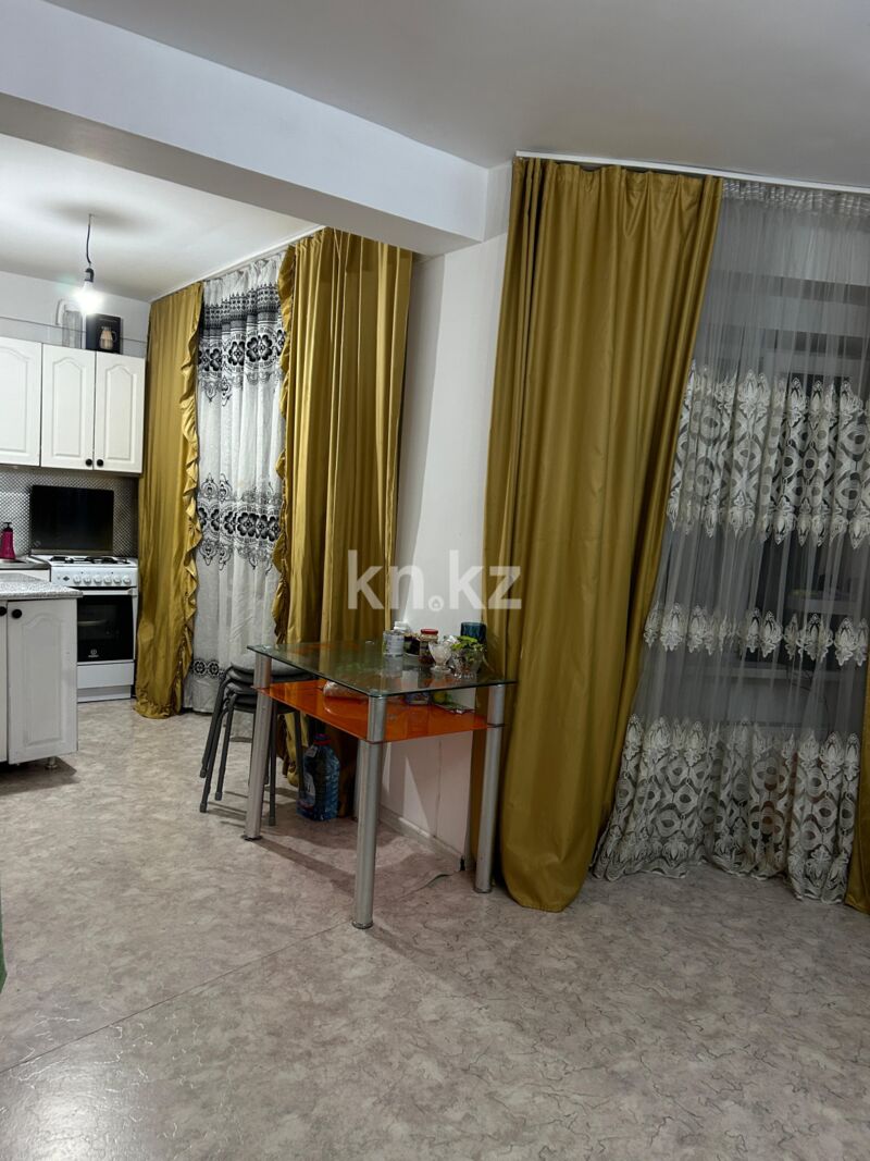 Продажа 1-комнатной квартиры, 40.7 м² - Продажа однокомнатных квартир на Юго-Востоке Караганды - страница 2 фото 2 из 5