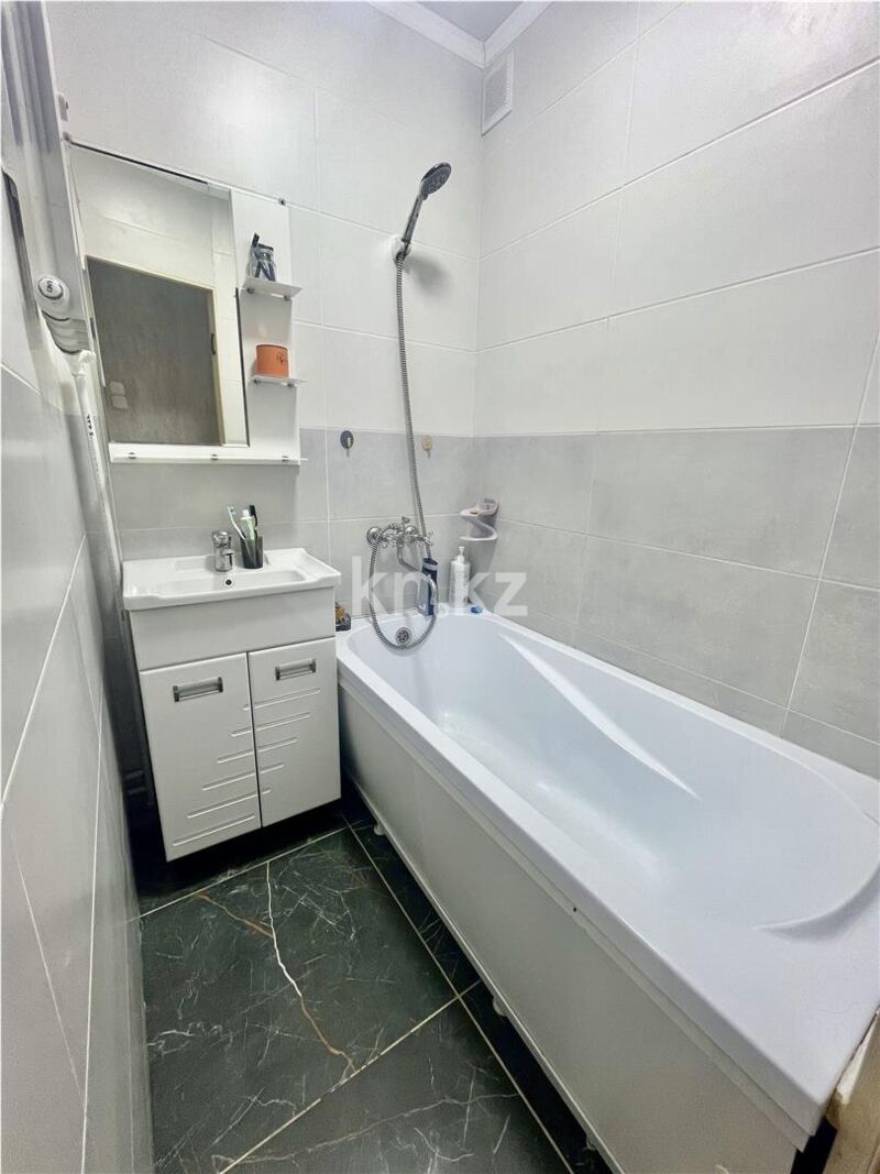 Продажа 3-комнатной квартиры, 63 м² - Продажа квартир в Казахстане - страница 200 фото 7 из 8