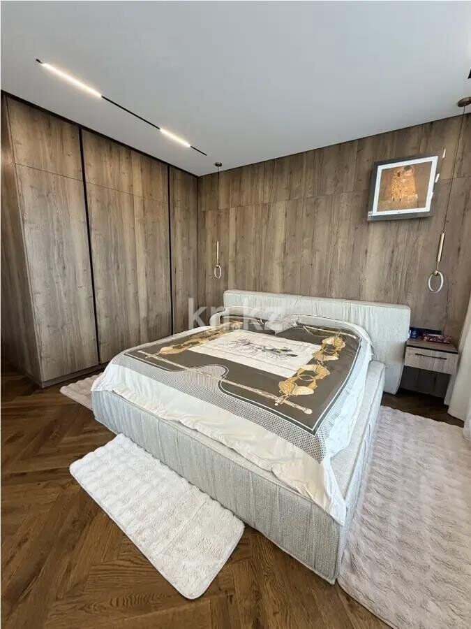 Продажа 4-комнатной квартиры, 151 м² - Продажа четырехкомнатных квартир в блочном доме в Астане фото 3 из 9