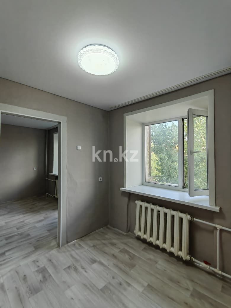 Продажа 3-комнатной квартиры, 42 м² - Продажа трехкомнатных квартир в Майкудуке Караганды - страница 8 фото 17 из 31