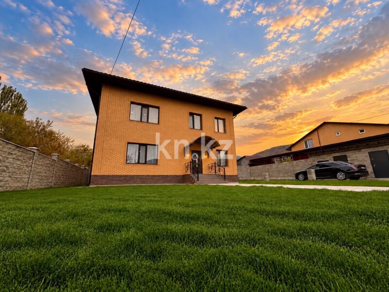 Продажа 5-комнатного дома, 250 м² - Продажа домов, коттеджей в Казахстане - страница 5 фото 3 из 37