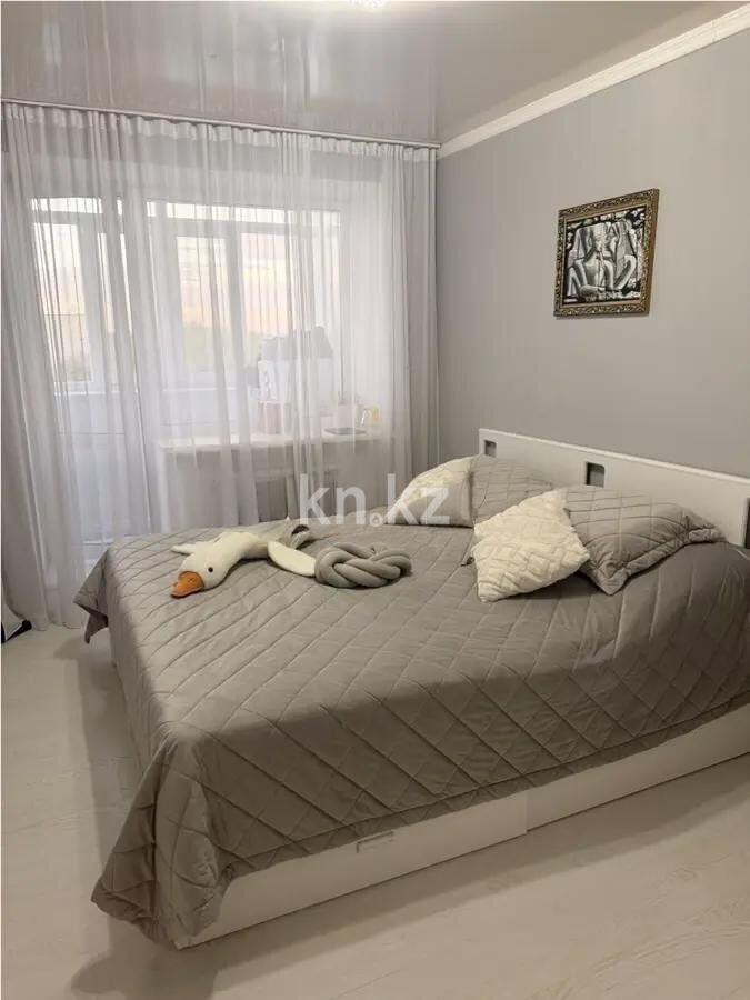 Продажа 3-комнатной квартиры, 61 м² - Продажа трехкомнатных квартир в кирпичном доме в Караганде фото 2 из 7
