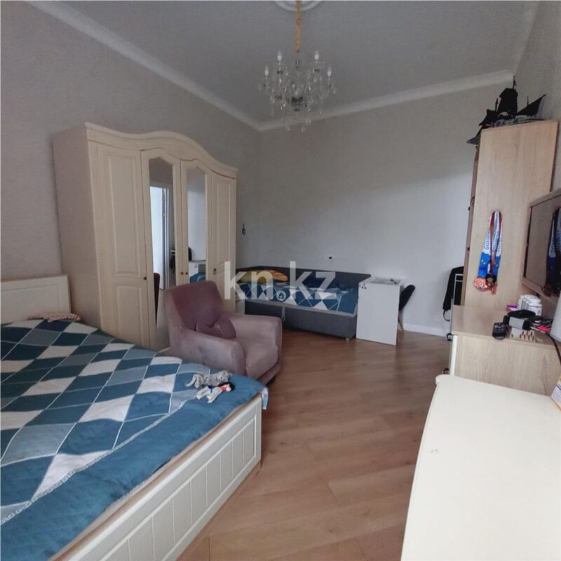 Продажа 4-комнатной квартиры, 160 м² - Продажа четырехкомнатных квартир в блочном доме в Казахстане - страница 10 фото 6 из 18