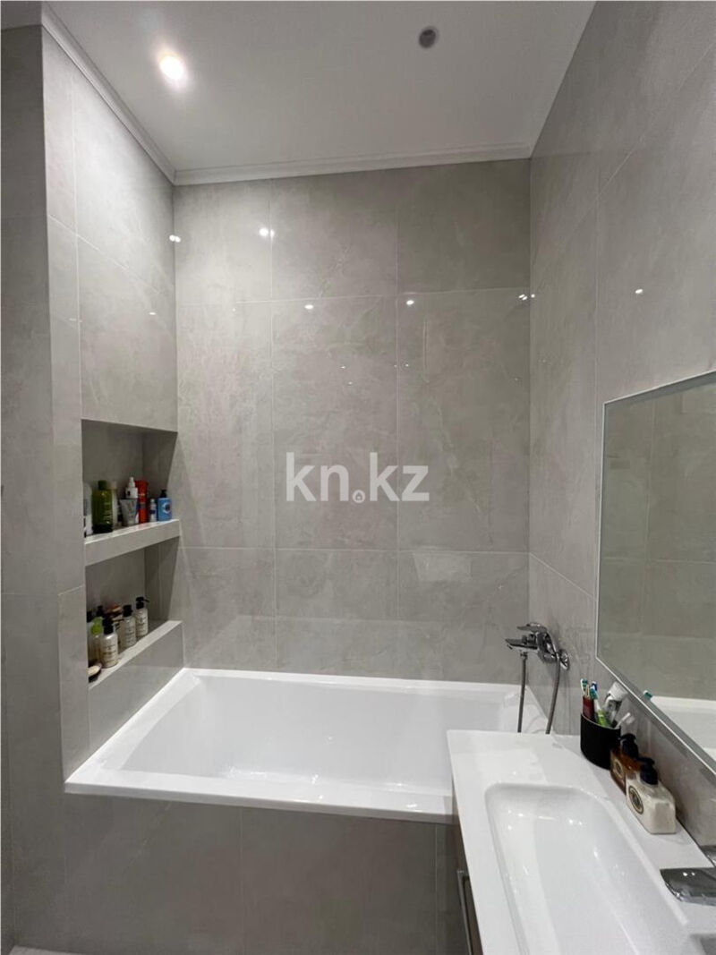 Продажа 2-комнатной квартиры, 75 м² - Продажа квартир в Михайловке Караганды - страница 3 фото 13 из 26