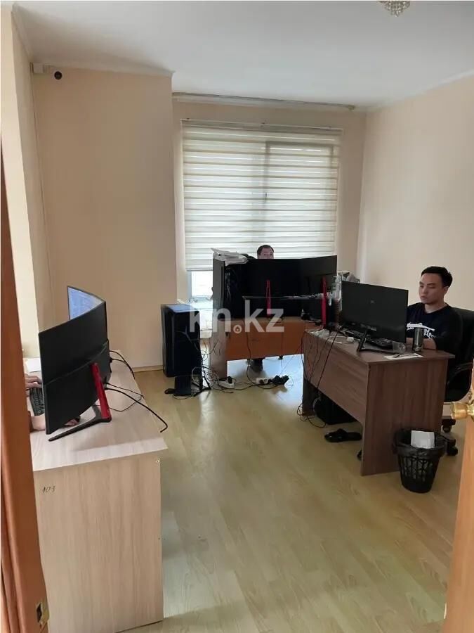 Продажа 5-комнатной квартиры, 168.6 м² - Продажа пятикомнатных и более квартир в Бостандыкском р-не Алматы фото 2 из 4