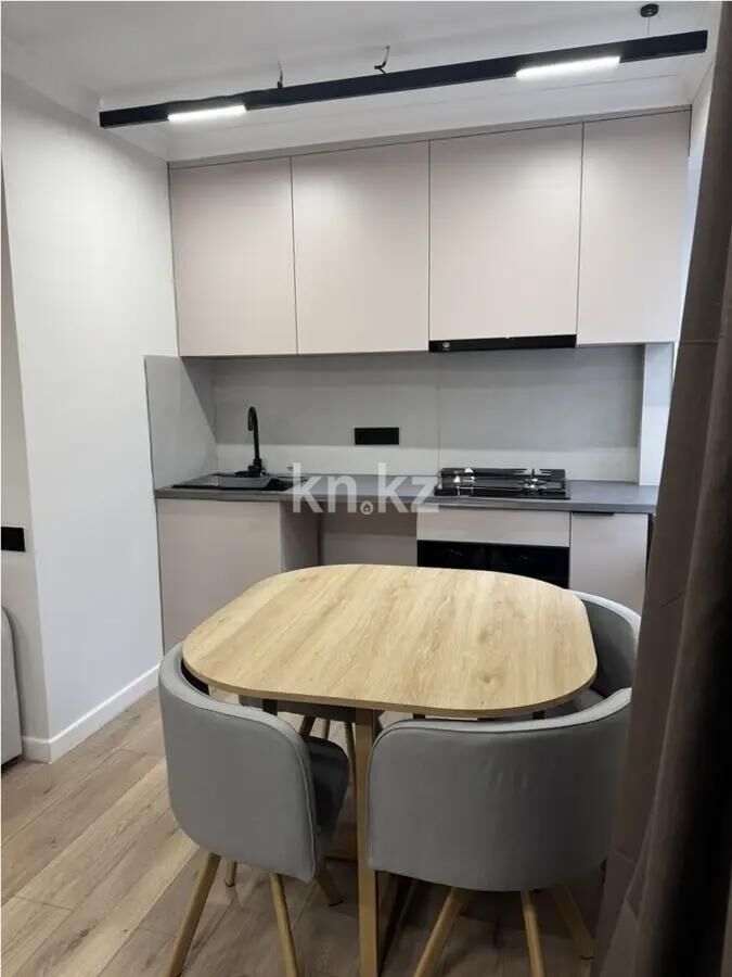 Продажа 2-комнатной квартиры, 42 м² - Продажа двухкомнатных квартир в Алмалинском р-не Алматы - страница 15 фото 2 из 2