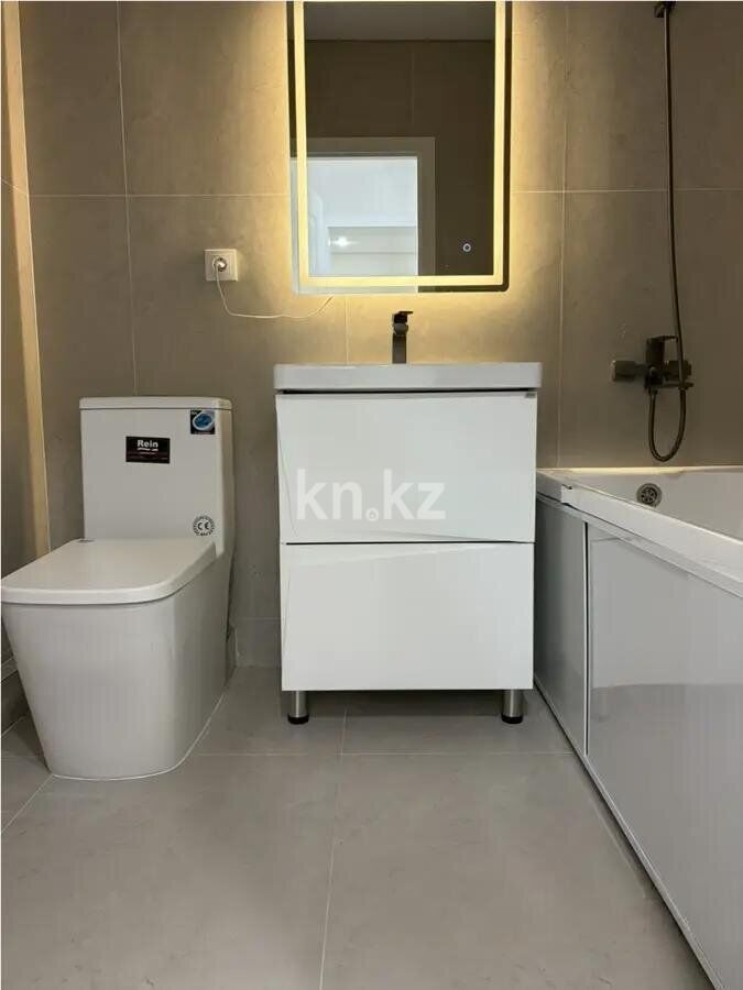 Продажа 1-комнатной квартиры, 42 м² - Продажа однокомнатных квартир в р-не Сарыарка Астаны - страница 2 фото 2 из 3