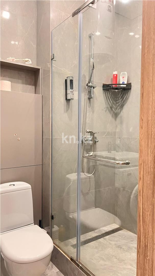 Продажа 2-комнатной квартиры, 40 м² - Продажа двухкомнатных квартир в кирпичном доме в Караганде - страница 27 фото 14 из 18