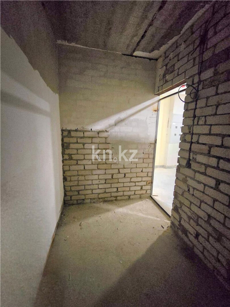 Продажа 4-комнатной квартиры, 76 м² - Продажа четырехкомнатных квартир в кирпичном доме в Караганде - страница 6 фото 10 из 13