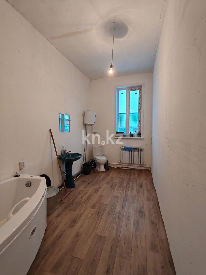 Продажа 6-комнатного дома, 203.4 м² - Недвижимость в Костанае фото 26 из 33