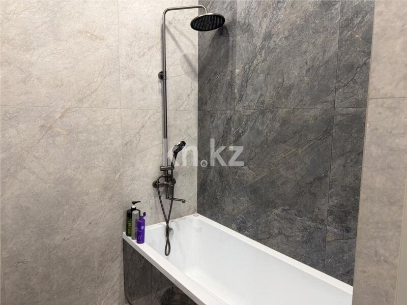 Продажа 3-комнатной квартиры, 106 м² - Продажа квартир в кирпичном доме в Казахстане - страница 20 фото 24 из 31