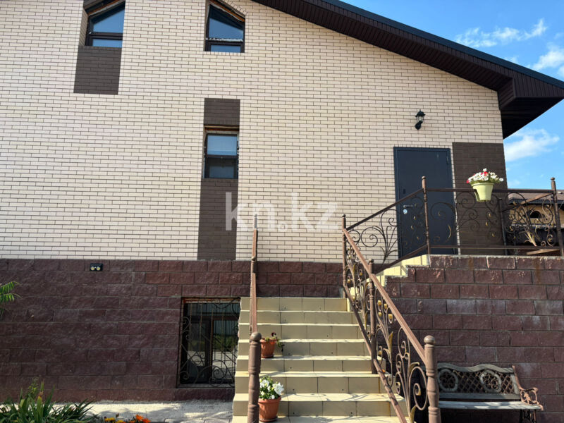 Продажа 4-комнатного дома, 192 м² - Продажа домов, коттеджей в Казахстане фото 1 из 26