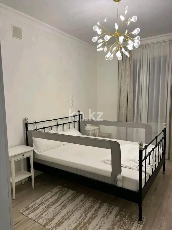 Продажа 4-комнатной квартиры, 94 м² - Продажа четырехкомнатных квартир в кирпичном доме в Казахстане - страница 12 фото 2 из 2