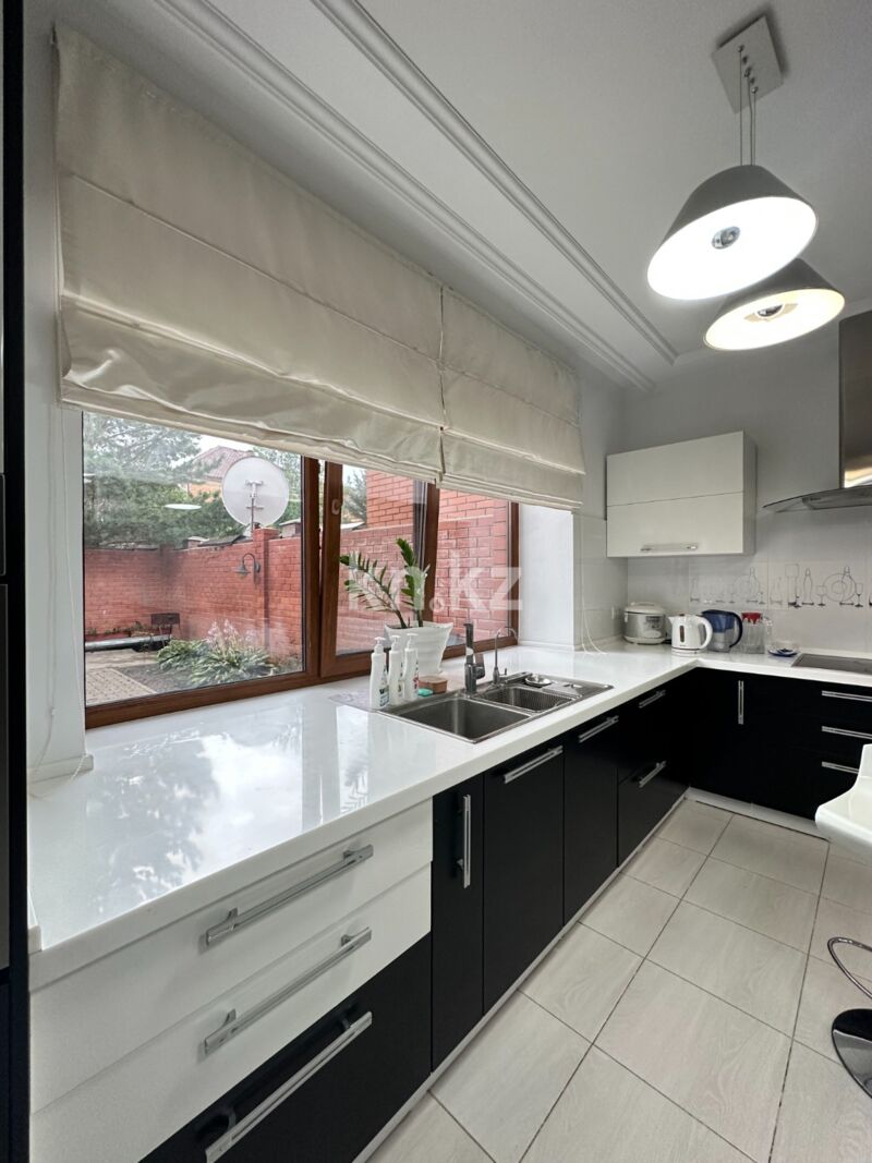 Продажа 6-комнатного дома, 312.6 м² - Продажа домов, коттеджей в Караганде - страница 3 фото 21 из 39