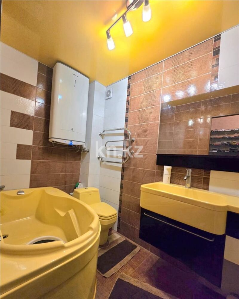 Продажа 3-комнатной квартиры, 65 м² - Продажа трехкомнатных квартир в Караганде фото 8 из 9