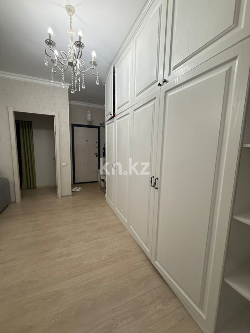 Продажа 3-комнатной квартиры, 80 м² - Продажа квартир в блочном доме в Караганде фото 2 из 8
