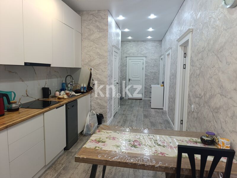 Продажа 3-комнатной квартиры, 75.2 м² - Продажа квартир в кирпичном доме в Караганде - страница 65 фото 3 из 23