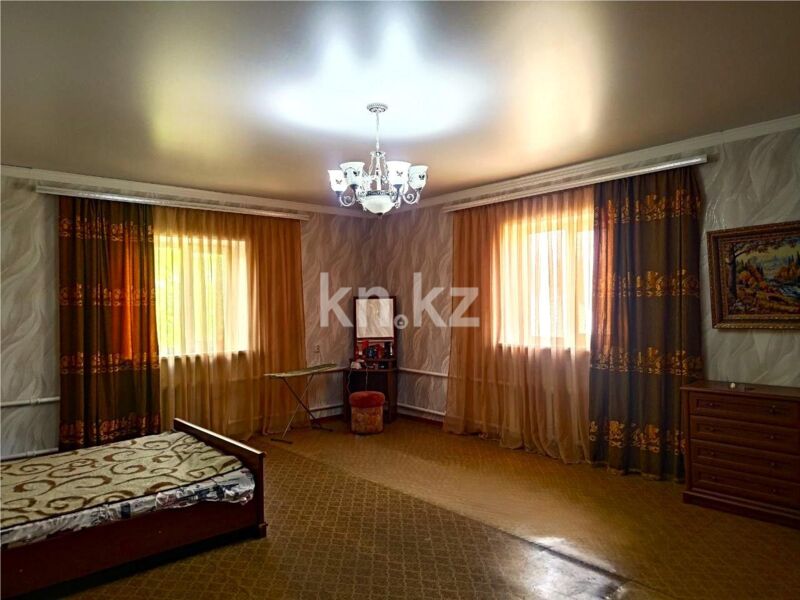Продажа 6-комнатного дома, 340 м² - Продажа домов, коттеджей в Караганде - страница 4 фото 8 из 21