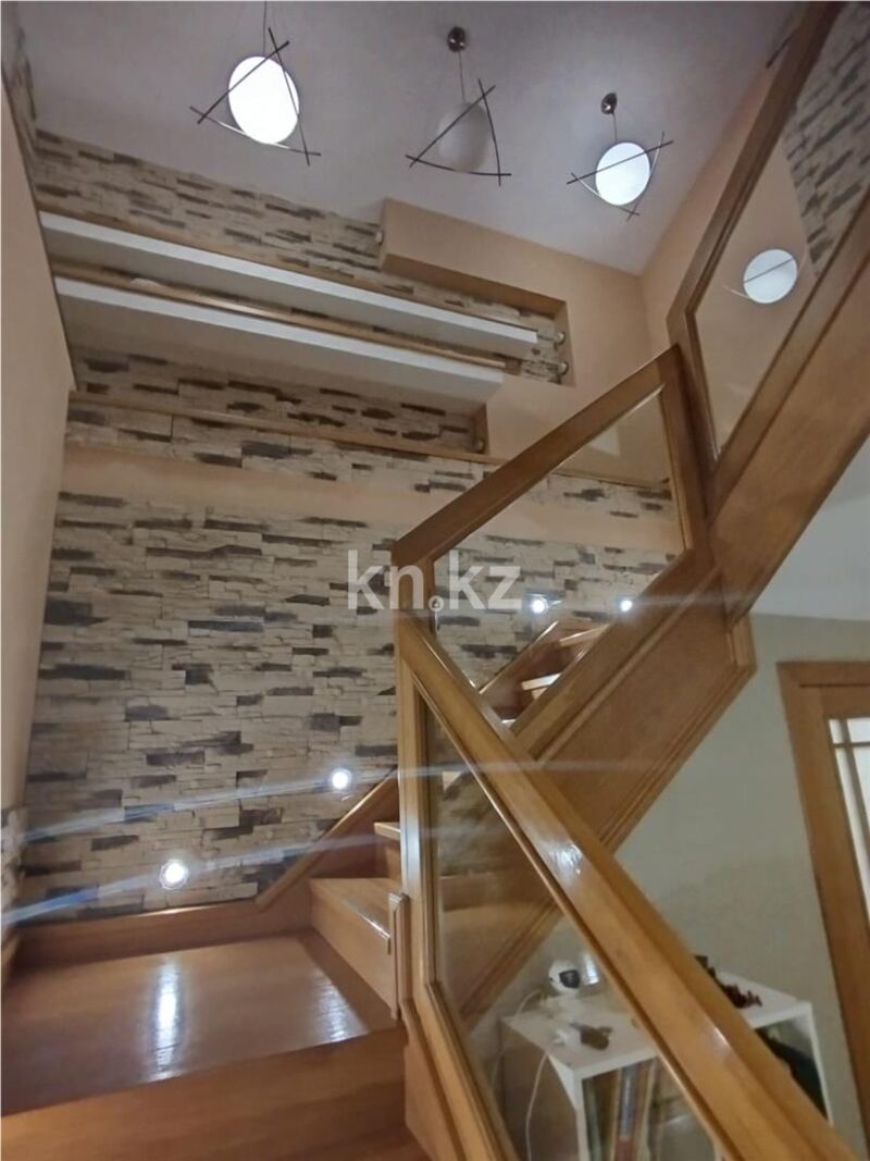 Продажа 6-комнатной квартиры, 241 м² - Продажа пятикомнатных и более квартир в Темиртау фото 32 из 59