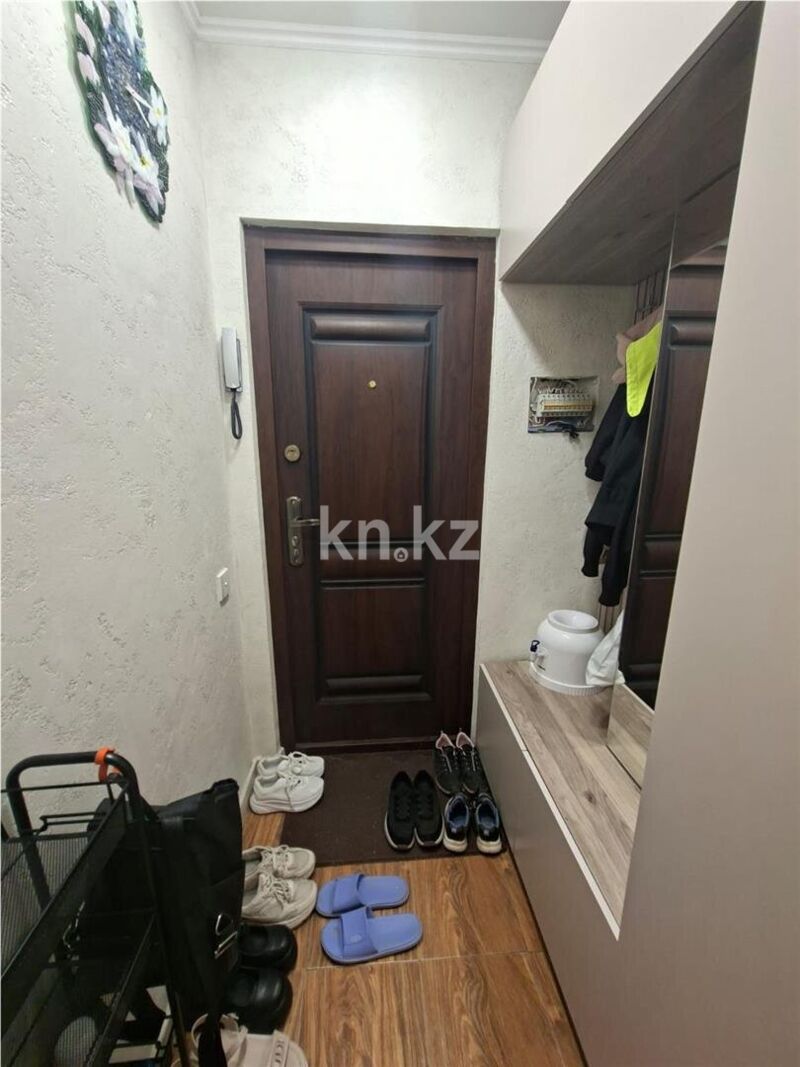 Продажа 3-комнатной квартиры, 63 м² - Продажа трехкомнатных квартир на Юго-Востоке Караганды фото 7 из 42