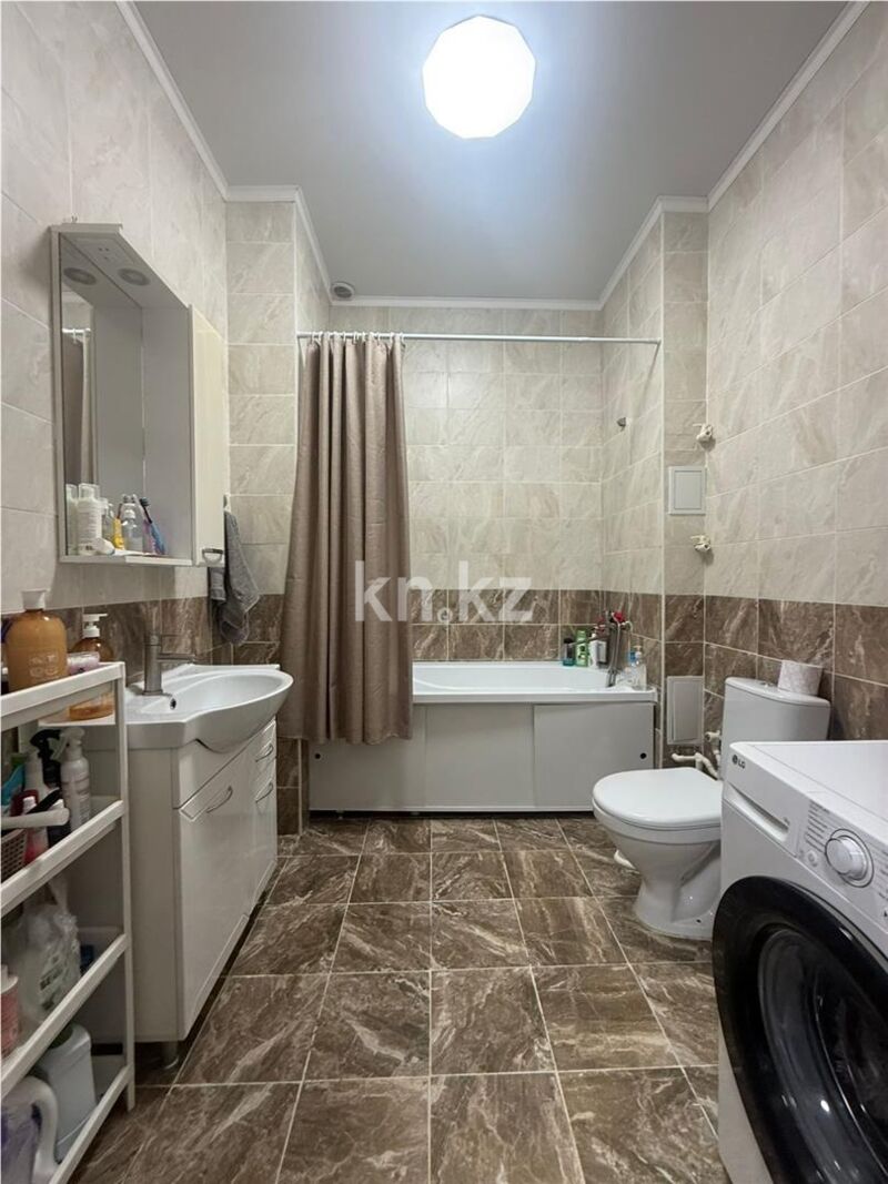 Продажа 2-комнатной квартиры, 56 м² - Продажа двухкомнатных квартир на Юго-Востоке Караганды - страница 13 фото 9 из 17