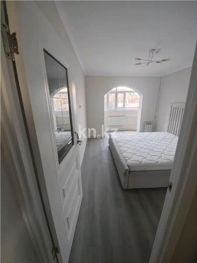 Продажа 2-комнатной квартиры, 56 м² - Продажа двухкомнатных квартир в панельном доме в Алматы - страница 30 фото 1 из 4