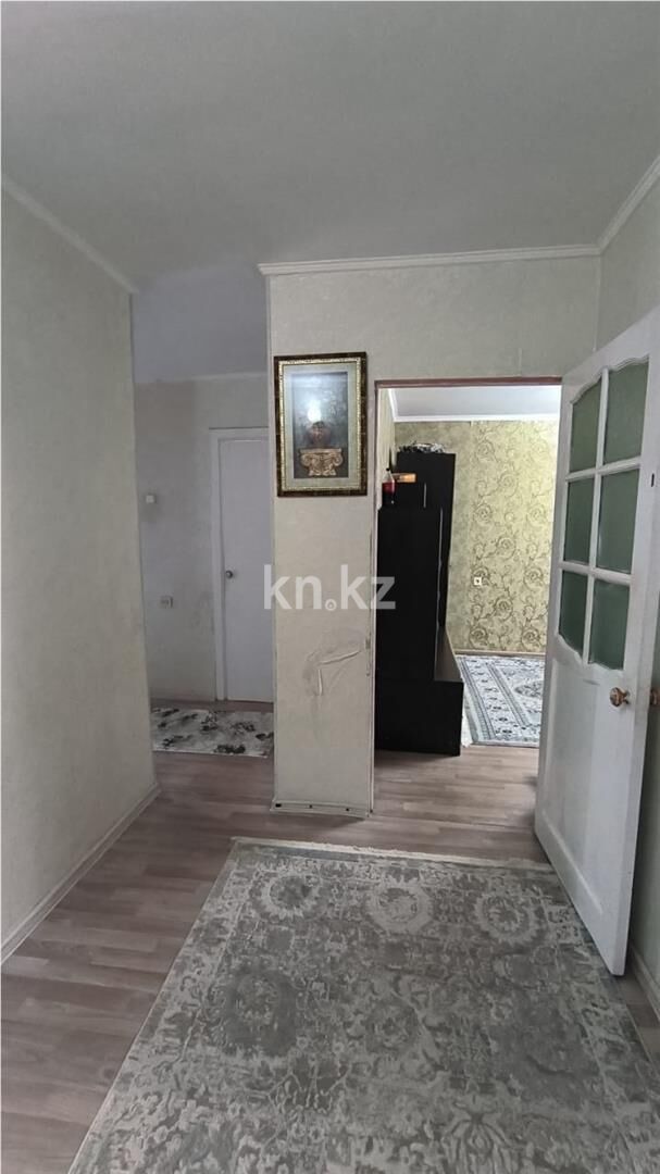 Продажа 3-комнатной квартиры, 61 м² - Продажа трехкомнатных квартир в Майкудуке Караганды - страница 11 фото 14 из 22