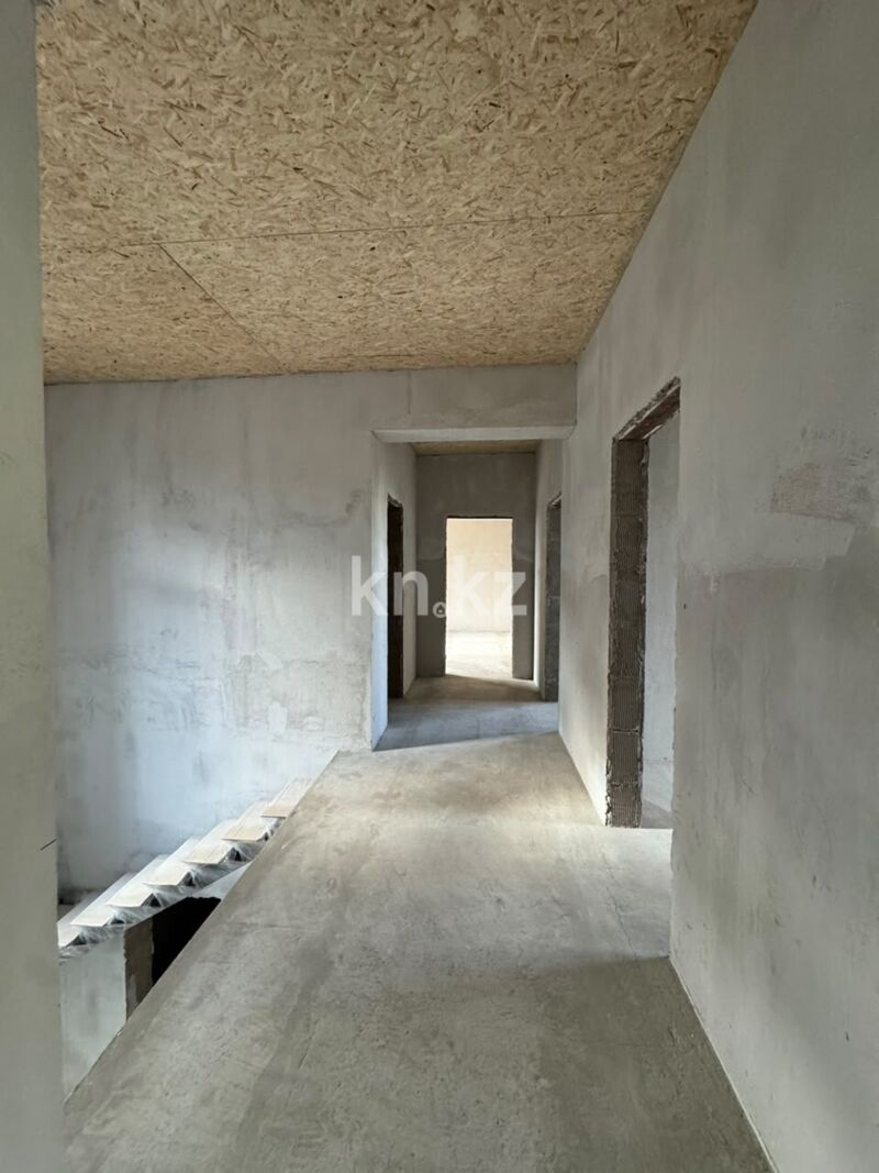 Продажа 6-комнатного дома, 300 м² - Продажа домов, коттеджей в Караганде фото 19 из 27