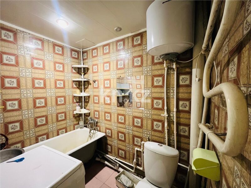 Продажа 2-комнатной квартиры, 44 м² - Продажа двухкомнатных квартир в панельном доме в Караганде - страница 18 фото 2 из 5