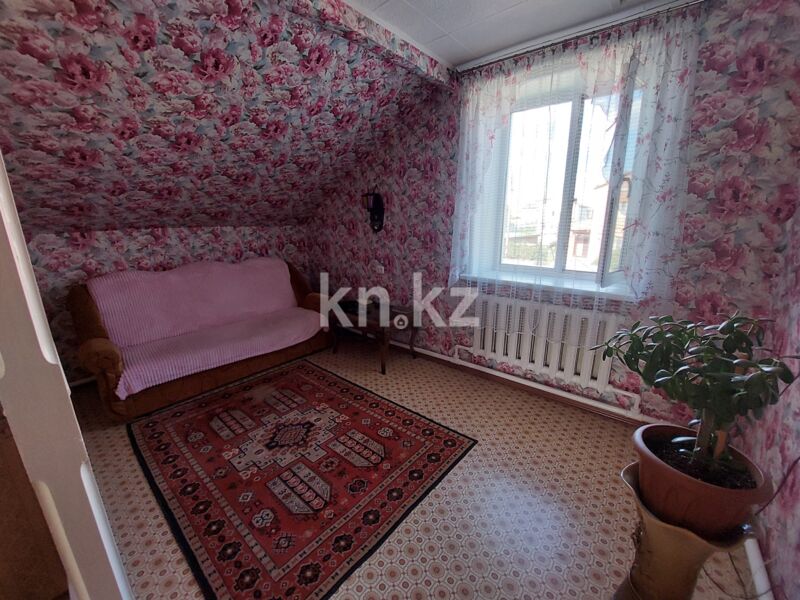 Продажа 6-комнатного дома, 195 м² - Продажа домов, коттеджей в Караганде - страница 7 фото 17 из 27