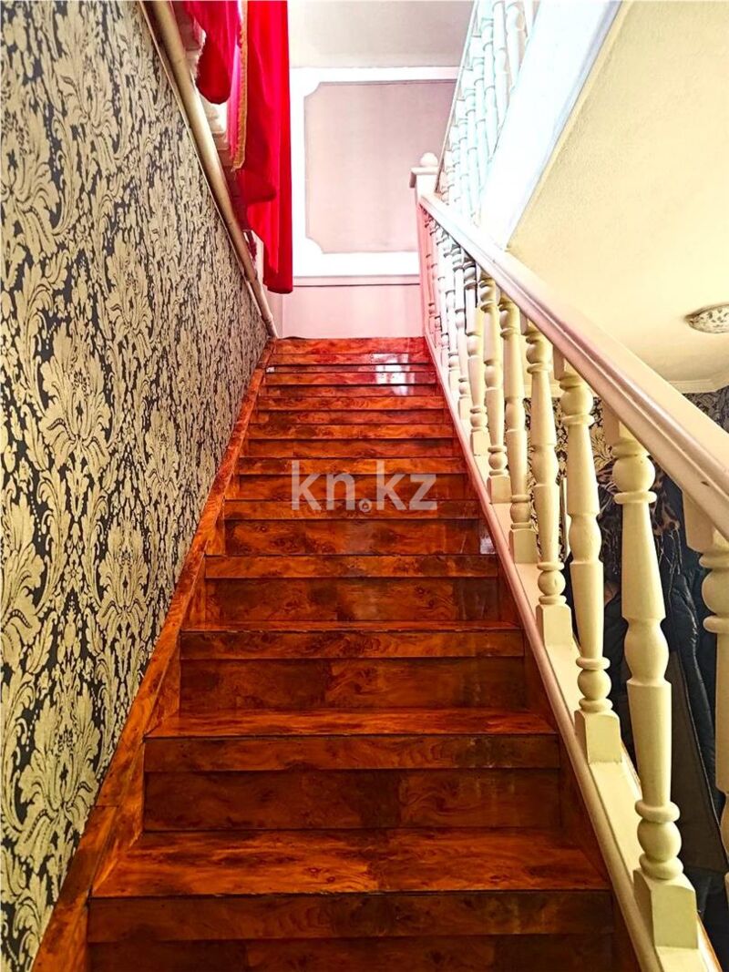 Продажа 6-комнатного дома, 200.7 м² - Продажа домов, коттеджей в Пришахтинске Караганды фото 12 из 16