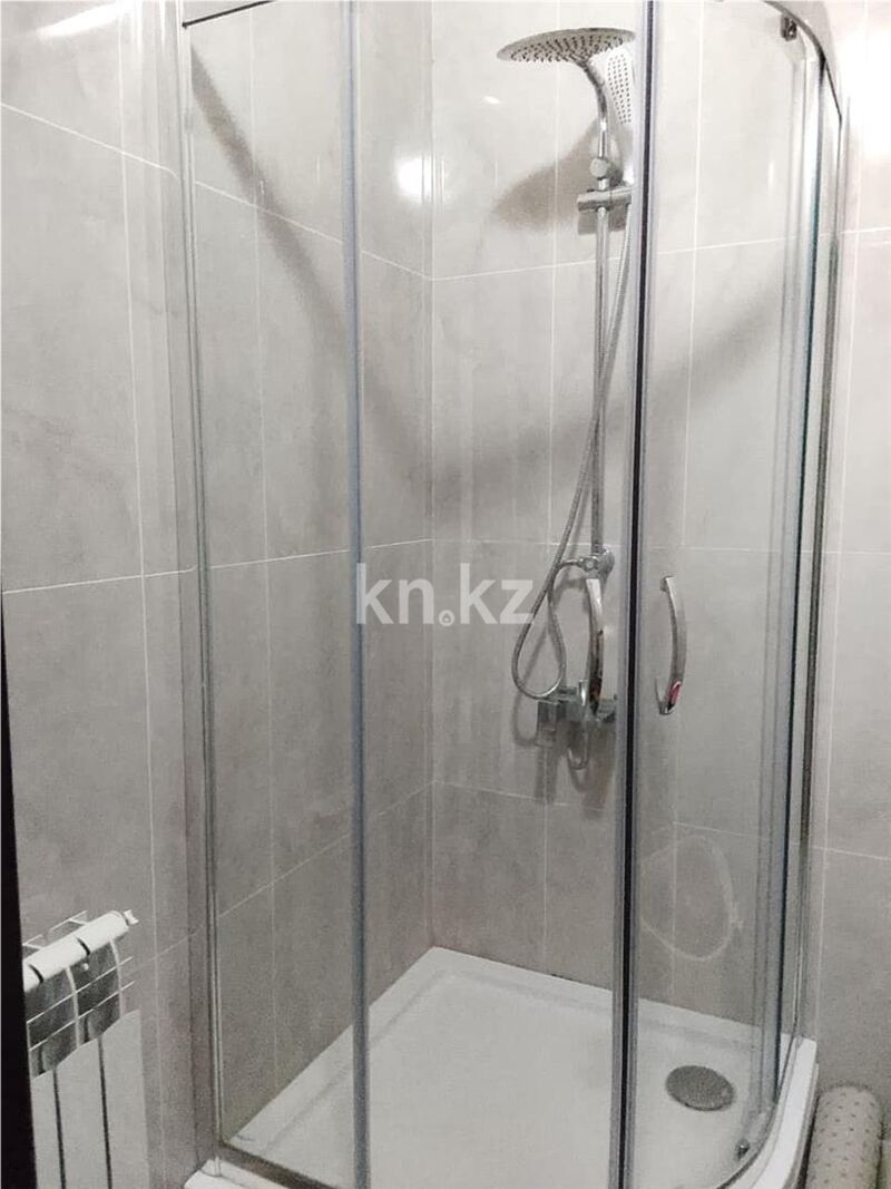 Продажа 3-комнатной квартиры, 70 м² - Продажа офисных и торговых помещений в Абае фото 2 из 3