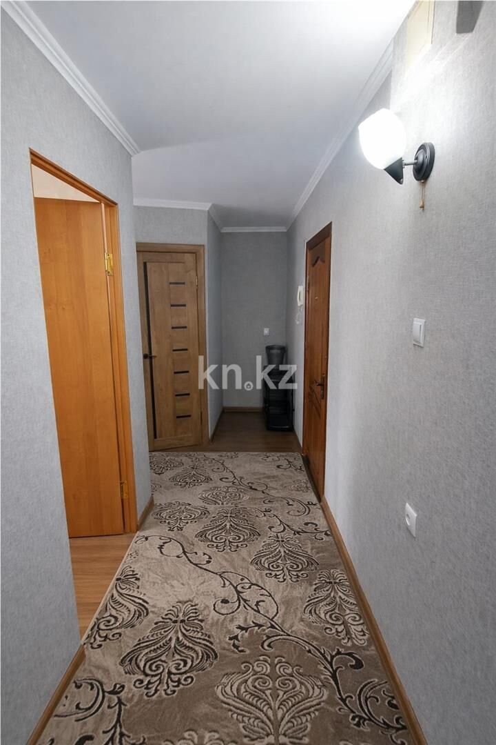 Продажа 4-комнатной квартиры, 61 м² - Продажа четырехкомнатных квартир в панельном доме в Караганде фото 11 из 14