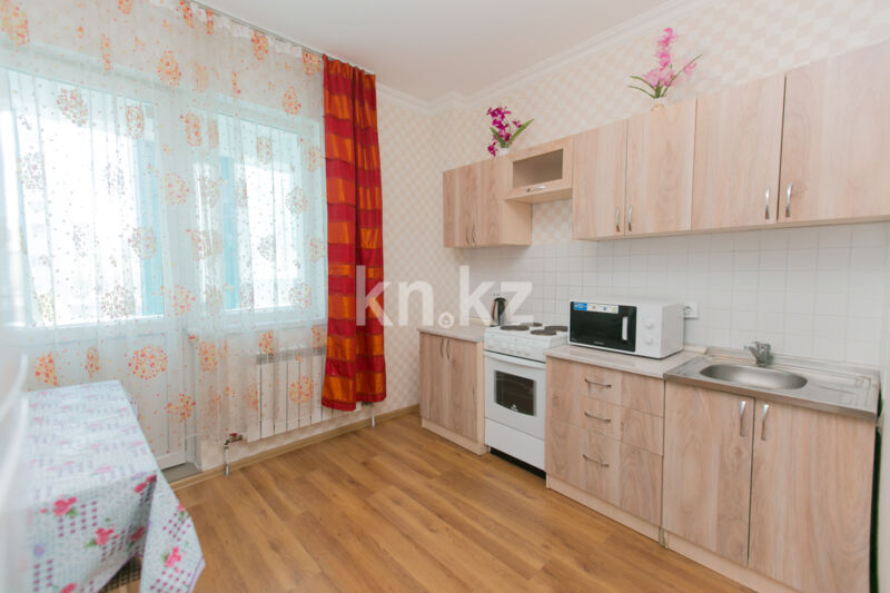 Аренда 1-комнатной квартиры посуточно, 42 м² - Аренда квартир посуточно в р-не Есиль Астаны фото 3 из 14