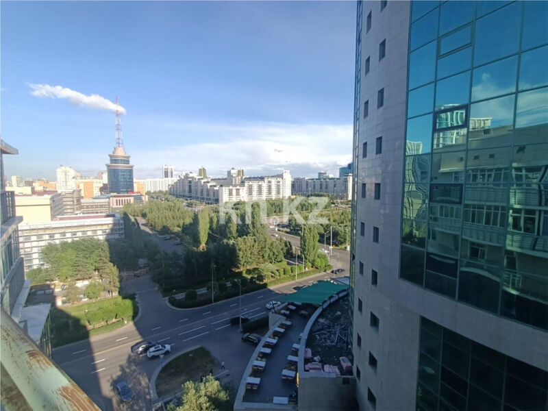 Продажа 5-комнатной квартиры, 200 м² - Продажа пятикомнатных и более квартир в монолитно-каркасном доме в Астане фото 21 из 47