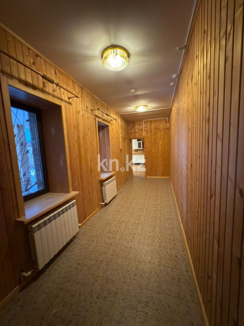 Продажа 7-комнатного дома, 550 м² - Продажа домов, коттеджей в Караганде фото 1 из 40