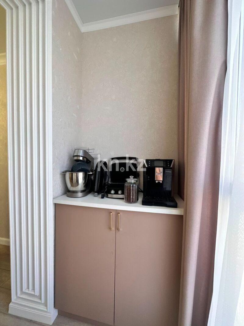 Продажа 5-комнатной квартиры, 160 м² - Продажа пятикомнатных и более квартир в кирпичном доме в Казахстане - страница 2 фото 11 из 23