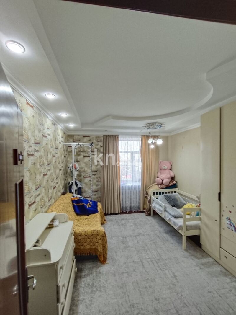 Продажа 5-комнатной квартиры, 190 м² - Продажа квартир в кирпичном доме в Казахстане - страница 47 фото 2 из 12