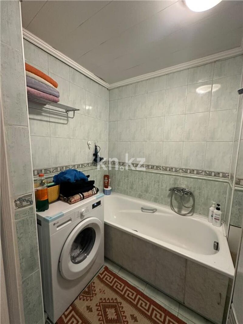 Продажа 3-комнатной квартиры, 59 м² - Продажа квартир от собственников в Караганде - страница 47 фото 6 из 19