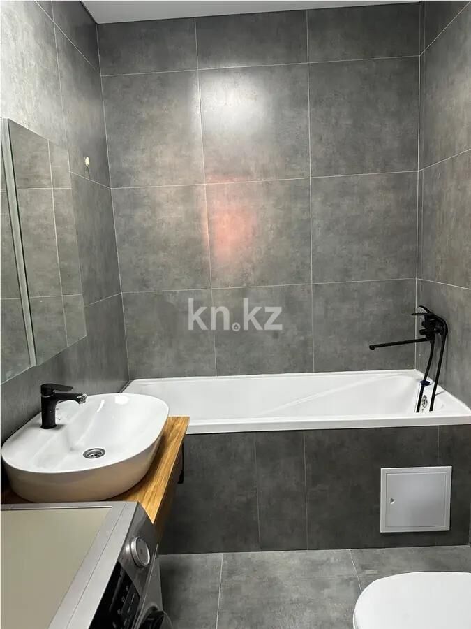 Продажа 1-комнатной квартиры, 27 м² - Продажа квартир в монолитно-каркасном доме в Астане - страница 147 фото 2 из 3