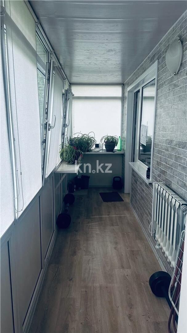 Продажа 4-комнатной квартиры, 76 м² - Продажа четырехкомнатных квартир в Караганде - страница 4 фото 11 из 14